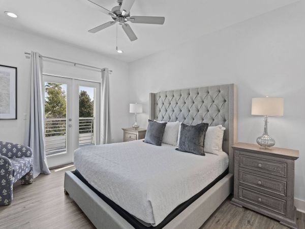 Destin Luxury Vacation Rental with 9 Bedroom and Pool