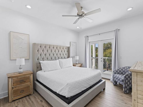 Destin Luxury Vacation Rental with 9 Bedroom and Pool