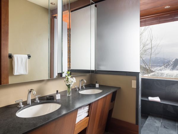 Jackson Vacation Home Four Bedroom