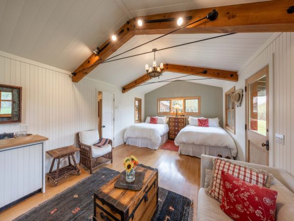 Wilson Vacation Cabin Four Bedroom
