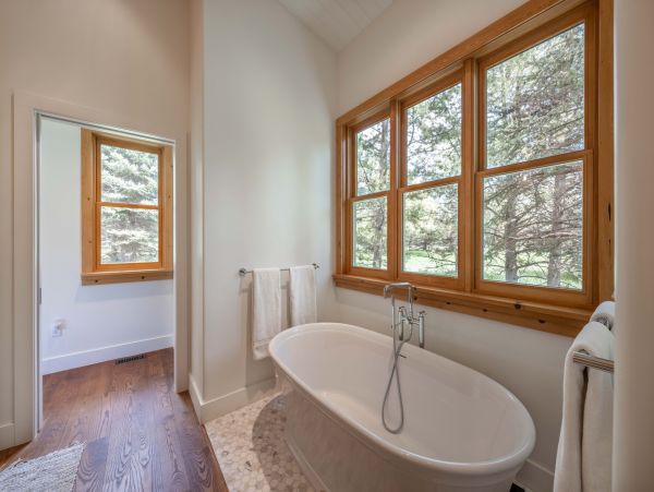 Wilson Vacation Cabin Four Bedroom