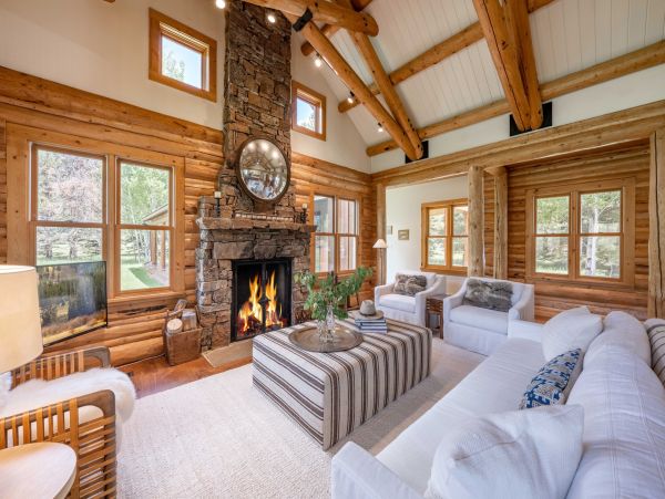 Wilson Vacation Cabin Four Bedroom
