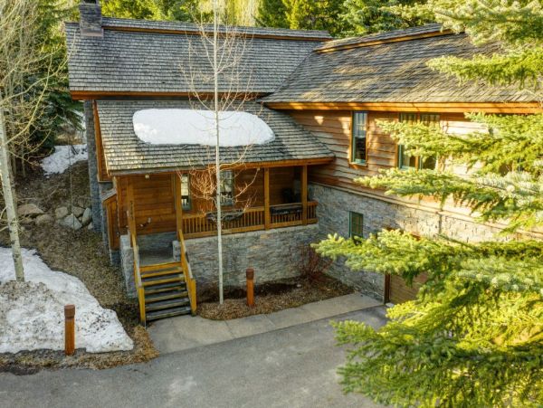 Gorgeous Teton Village Vacation Home with 4 Bedrooms