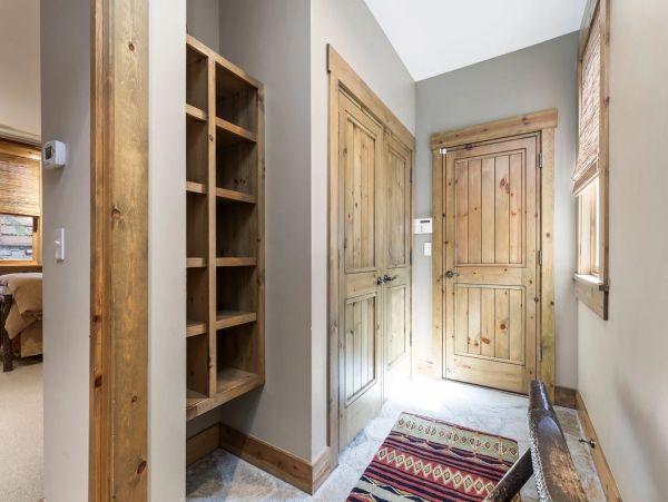 Gorgeous Teton Village Vacation Home with 4 Bedrooms