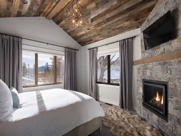 Wilson Vacation Home Sleeps Eleven Guests