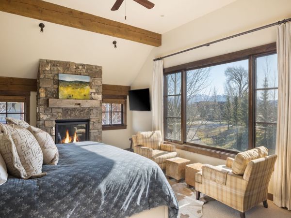 Teton Village Vacation Home Sleeps Ten Guests