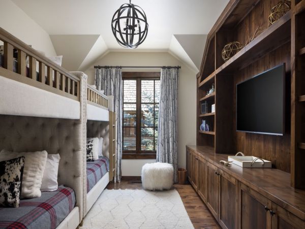 Teton Village Vacation Home Sleeps Ten Guests