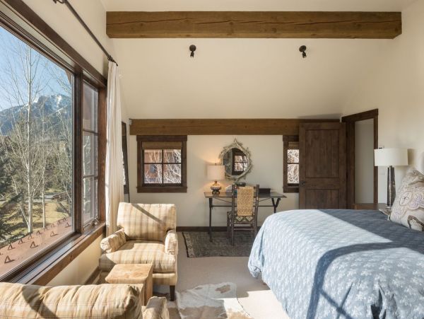 Teton Village Vacation Home Sleeps Ten Guests
