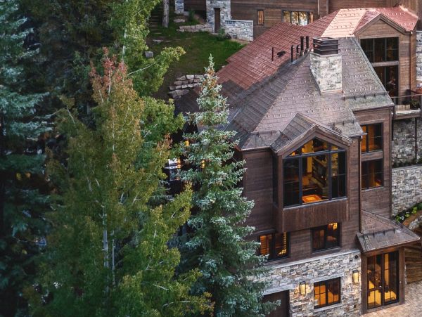 Ski-in Ski-out Four Bedroom Vacation Rental in Vail