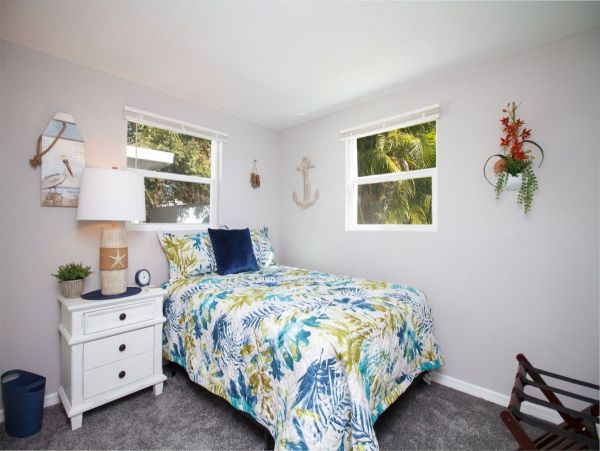 Lovely 3 Bedroom Vacation Home Sleeps 8