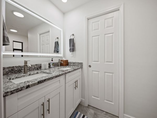 Canalside Three Bedroom Rental Home in Cape Coral