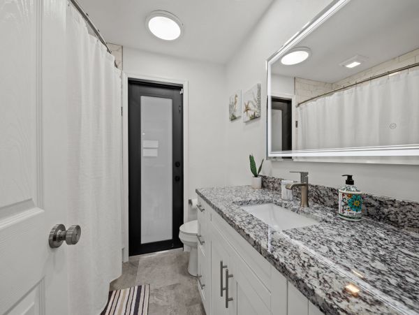 Canalside Three Bedroom Rental Home in Cape Coral