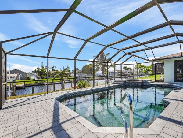 Canalside Three Bedroom Rental Home in Cape Coral