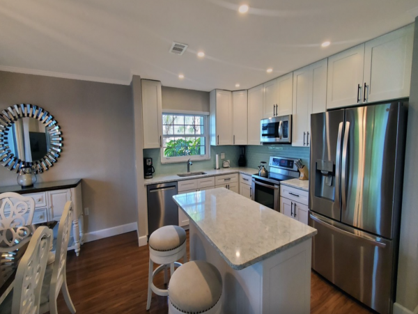 Beachfront Holmes Beach Condo So Special!