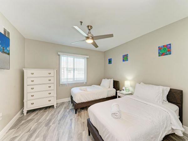 Gulf Views Bradenton Beach Vacation Condo