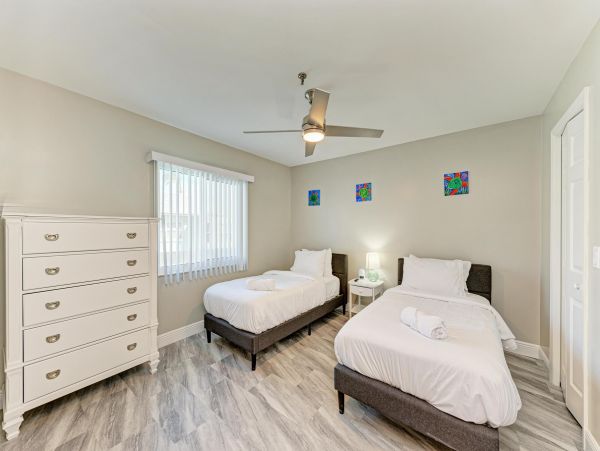 Gulf Views Bradenton Beach Vacation Condo