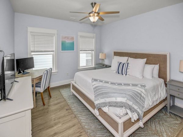 Beautiful Four Bedroom Vacation Rental in Santa Rosa Beach