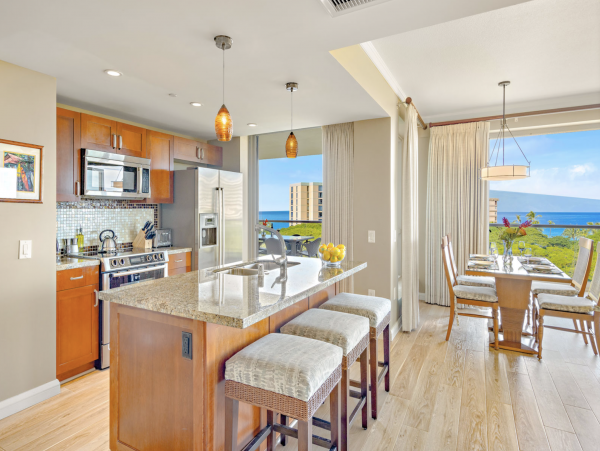 North Kaanapali Luxury Corner Vacation Condo Great Views