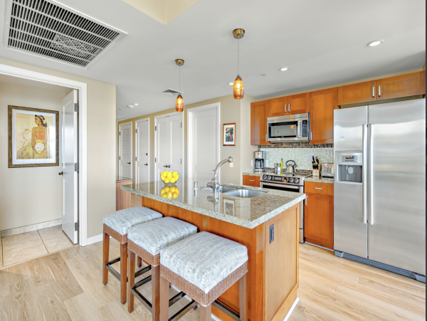 North Kaanapali Luxury Corner Vacation Condo Great Views