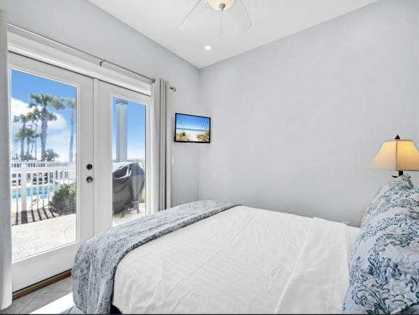 Seagrove Beach Six Bedroom Gulfside Vacation Rental Home