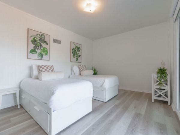 Walk to La Jolla Village & The beach La Jolla Luxury