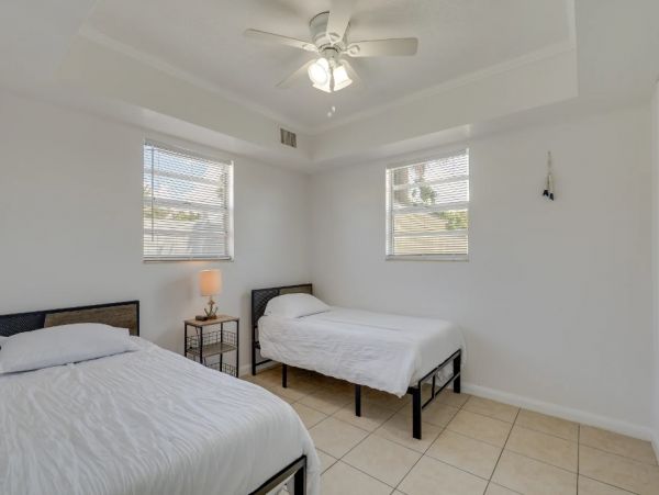 Indian Rocks Beach Waterfront Two Bedroom Vacation Condo