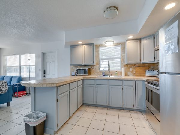 Indian Rocks Beach Waterfront Two Bedroom Vacation Condo