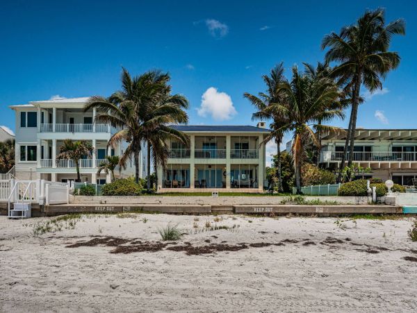On Beach Great Redington Beach Vacation Home Three Bedroom