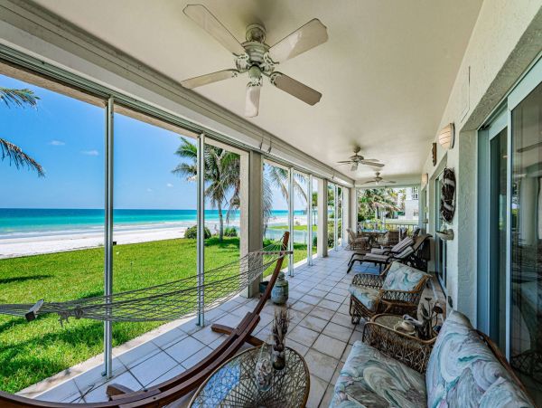 On Beach Great Redington Beach Vacation Home Three Bedroom