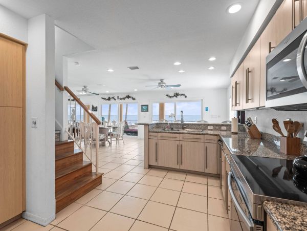 On Beach Great Redington Beach Vacation Home Three Bedroom