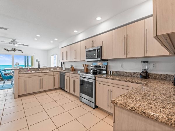 On Beach Great Redington Beach Vacation Home Three Bedroom