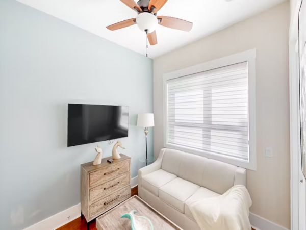 Three Bedroom Vacation Rental Townhome in Duncedin with Lovely View