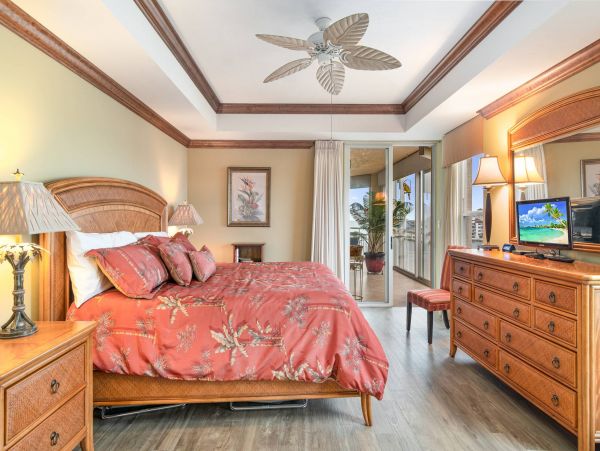 Stunning Condo in Marco Island with 2 Bedroom
