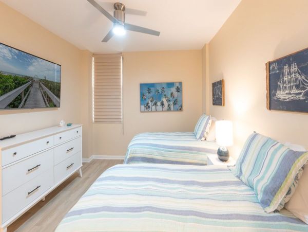 On Beach Marco Island Vacation Condo Three Bedroom