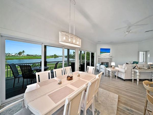 Golf Course Three Bedroom Vacation Home in Sanibel