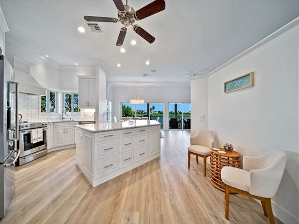Golf Course Three Bedroom Vacation Home in Sanibel