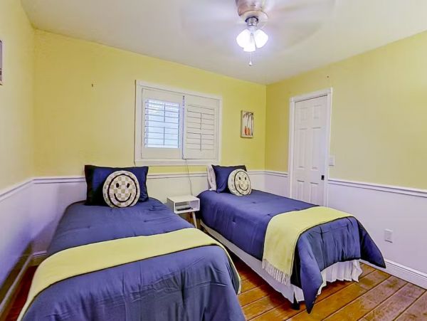 Cape Coral Canal Front Four Bedroom Vacation Rental
