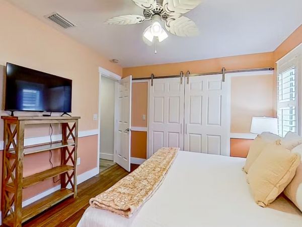 Cape Coral Canal Front Four Bedroom Vacation Rental