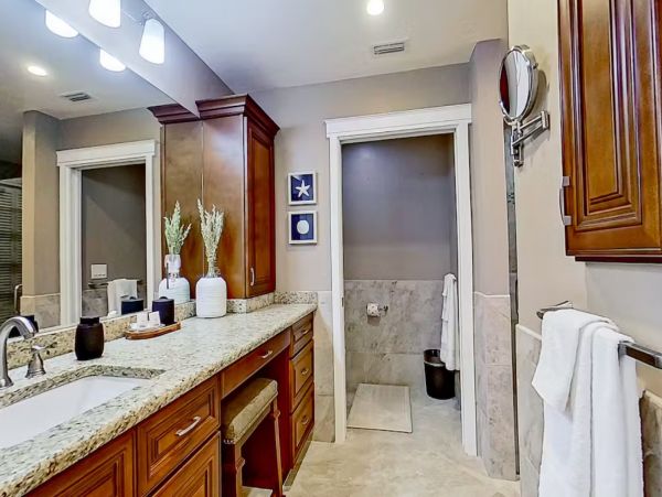 Cape Coral Canal Front Four Bedroom Vacation Rental