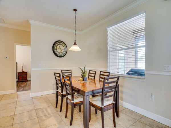 Cape Coral Spacious Four Bedroom Home with Caged Pool
