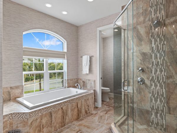 Three Bedroom Walk to Beach Vacation Home in Sanibel
