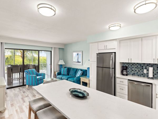 Bay View Renovated Condo with 1 Bedroom in Captiva Island