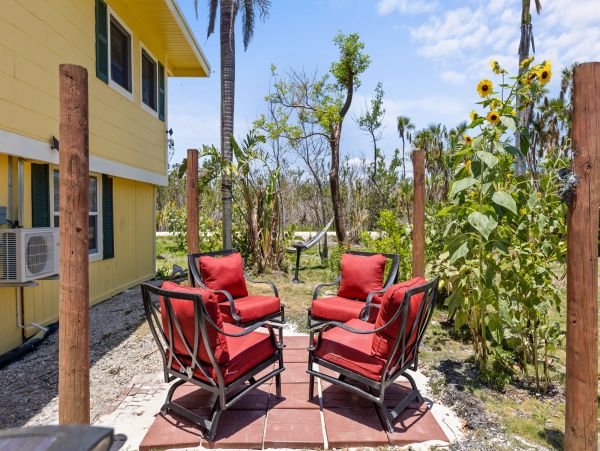 Sanibel Vacation Home Three Bedroom Walk to Beach Sleeps 6 Guests