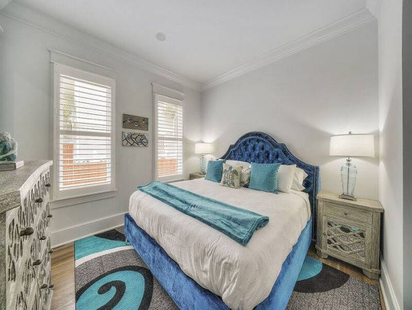 On Beach Destin Vacation Home Sleeps Twenty Guests