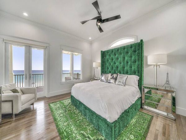 On Beach Destin Vacation Home Sleeps Twenty Guests