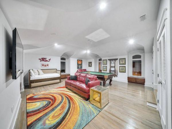 On Beach Destin Vacation Home Sleeps Twenty Guests