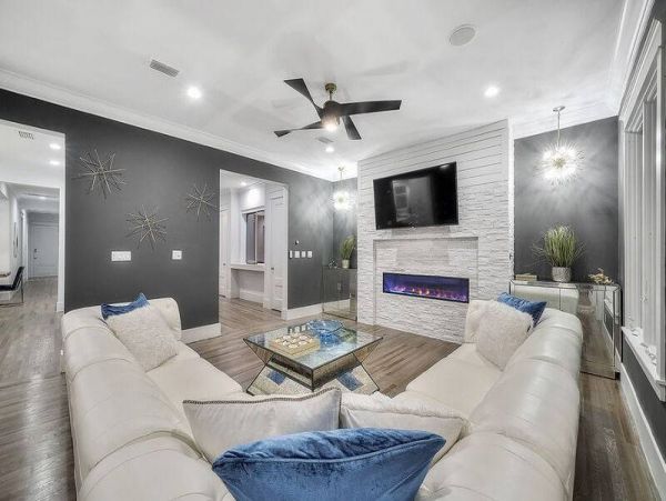 On Beach Destin Vacation Home Sleeps Twenty Guests
