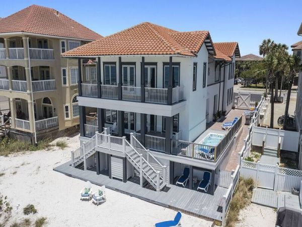 On Beach Destin Vacation Home Sleeps Twenty Guests