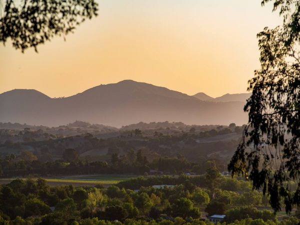 Santa Ynez Six Bedroom Vacation Estate with Charming Views