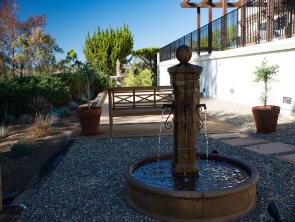 Santa Ynez Six Bedroom Vacation Estate with Charming Views